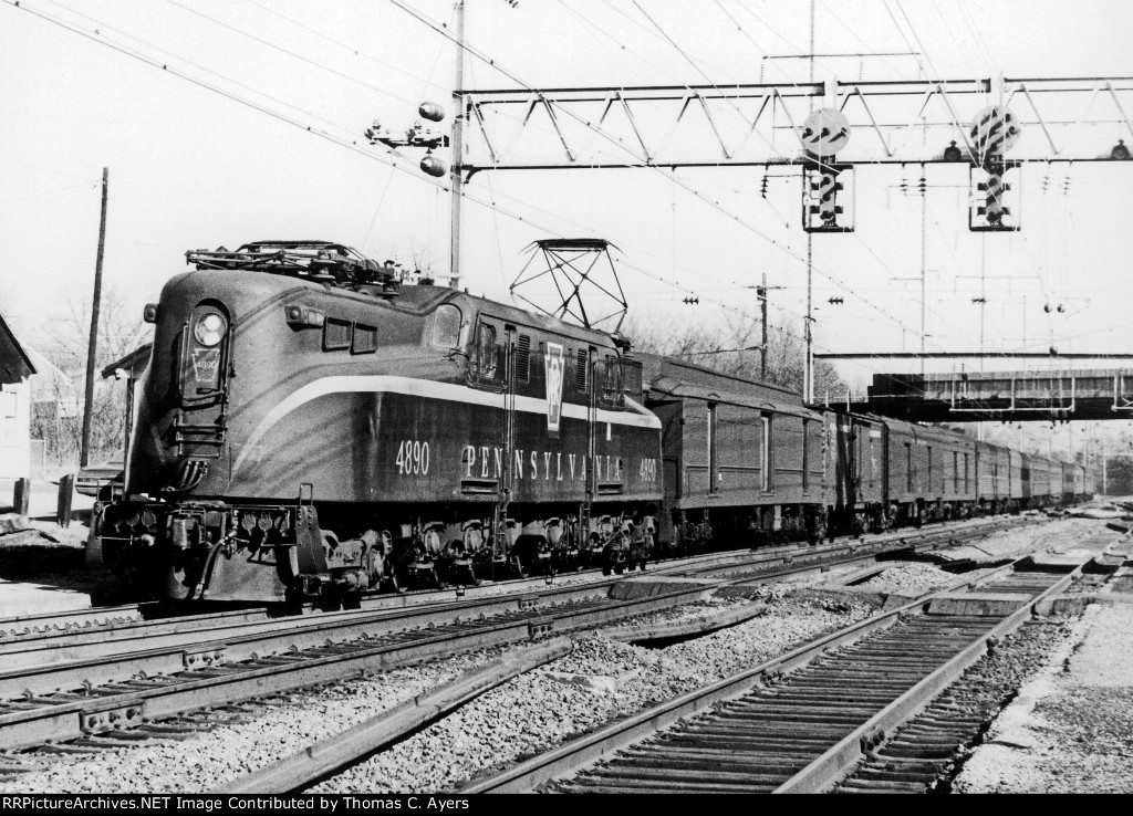 PRR 4890, GG-1, c. 1966